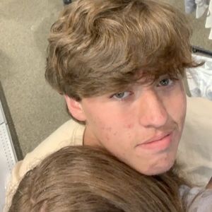 Meet your Posher, Josh